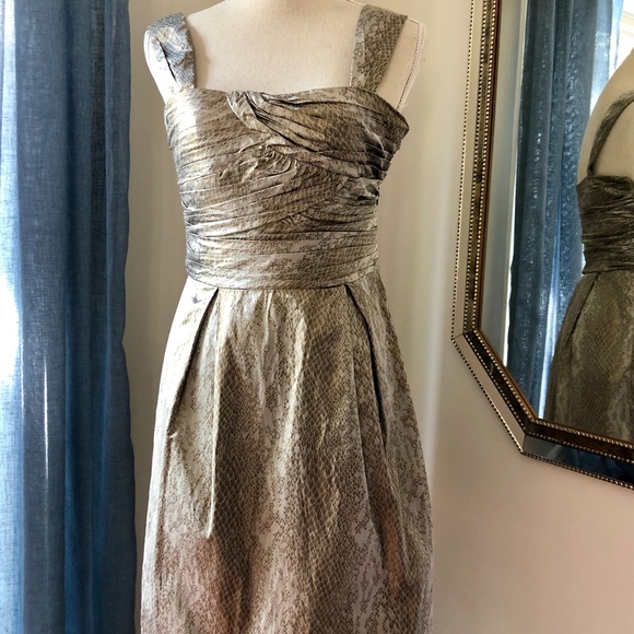 ❤️ Host Pick DVF Metallic Cocktail Dress - Picture 2 of 4